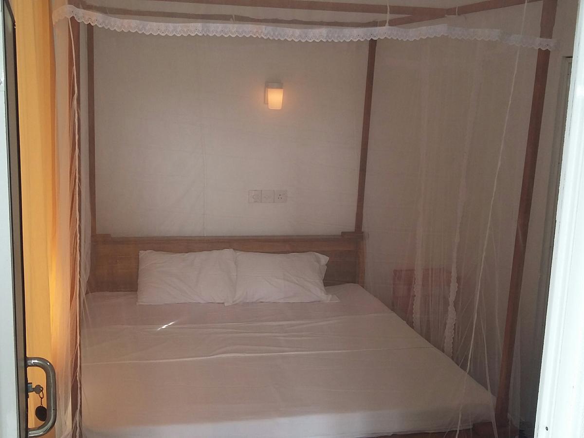Ameesha Guesthouse Unawatuna Exterior photo